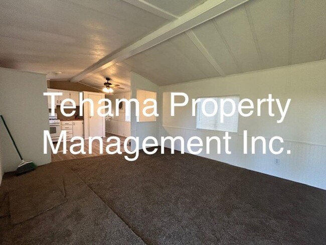 Building Photo - Charming Modular Home in the Country (Proberta Area)