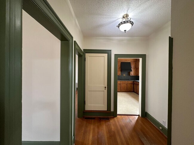 Building Photo - House in Bedford with Lot of Outdoor Space.