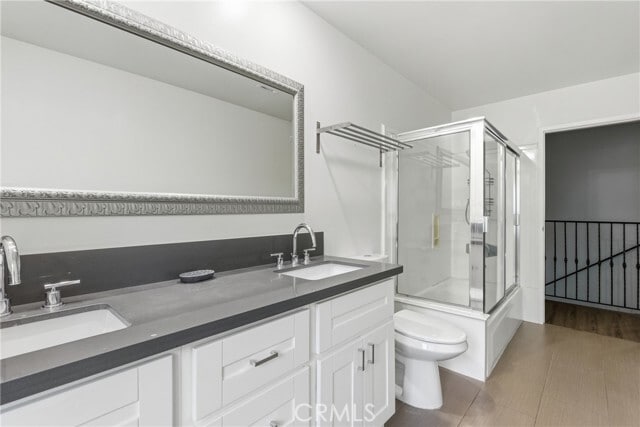 Building Photo - 5500 Blanco Ave