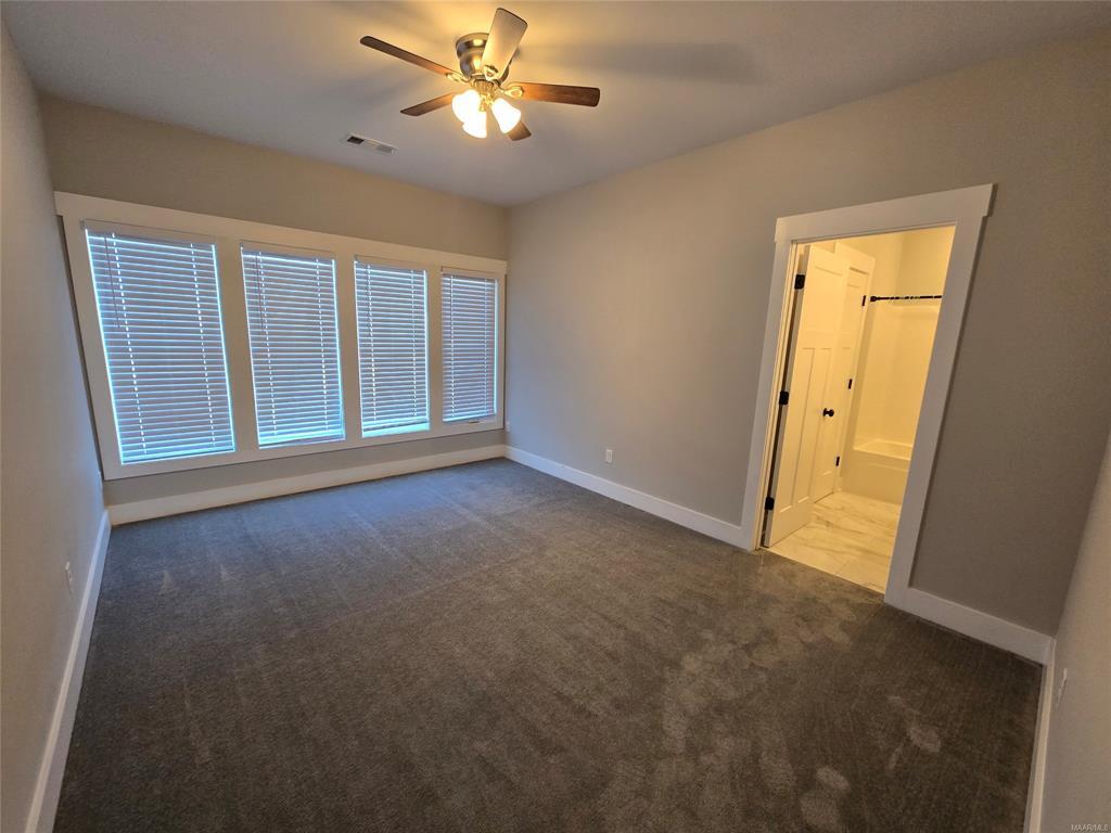 Building Photo - 61 Main St