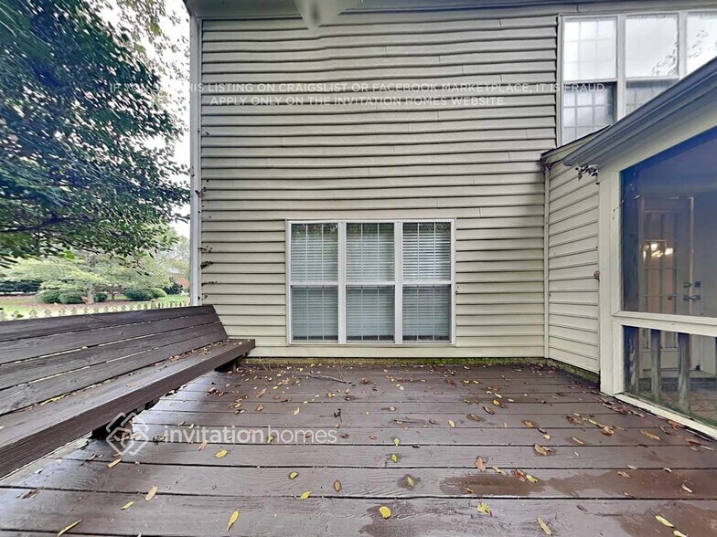 Building Photo - 8934 Lizzie Ln