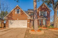 Building Photo - 24043 River Pl Dr