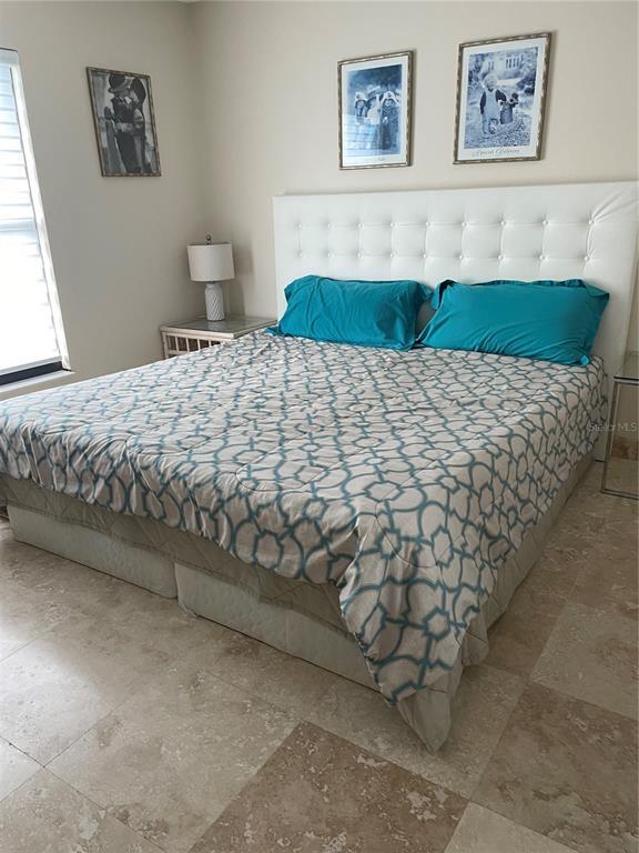 Building Photo - 6260 Sun Blvd