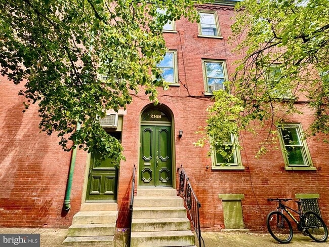 Building Photo - 2148 Green St
