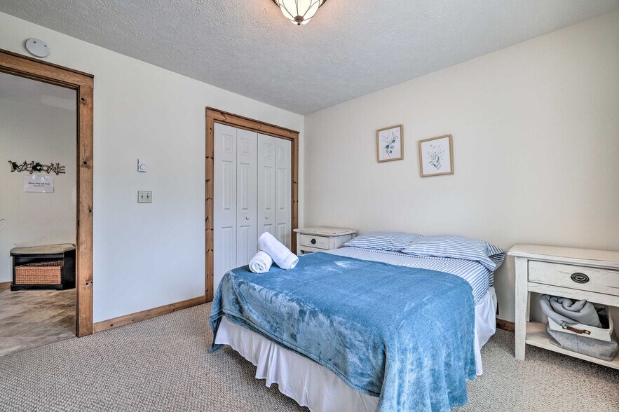 Building Photo - 337 Poplar Ct