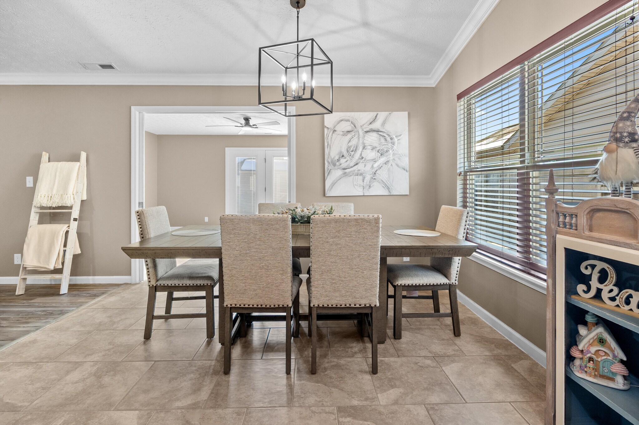 Building Photo - 25 Kettle Ct