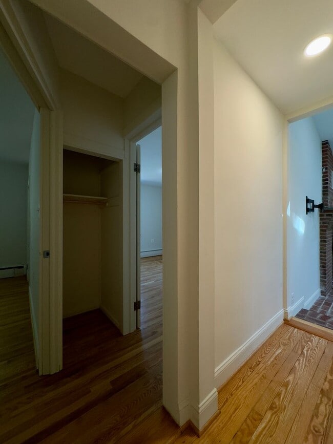 Building Photo - Charming 3 Bedroom/2 Bathroom Home in Spark Glencoe, MD!