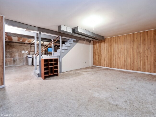 Building Photo - 766 Concord Ln