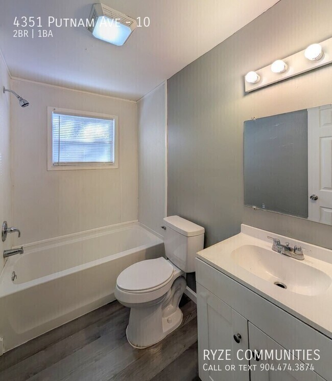 Building Photo - 4351 Putnam Ave