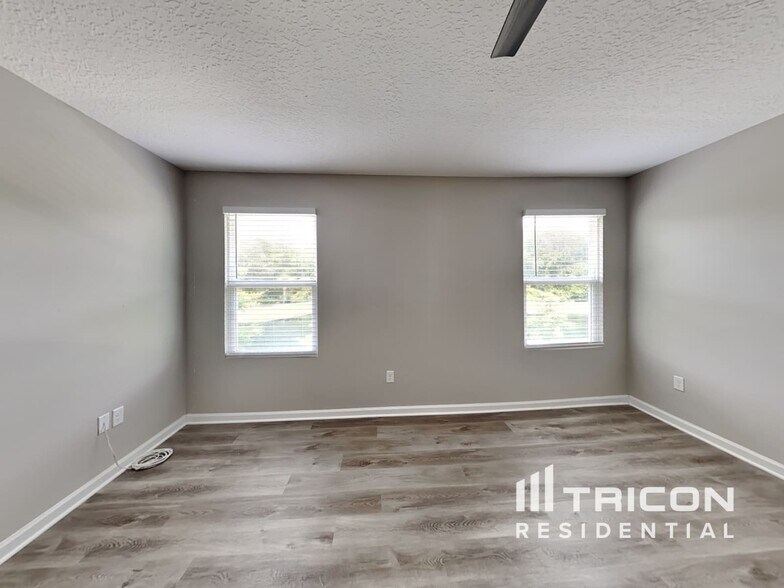 Building Photo - 297 Sawmill Landing Dr