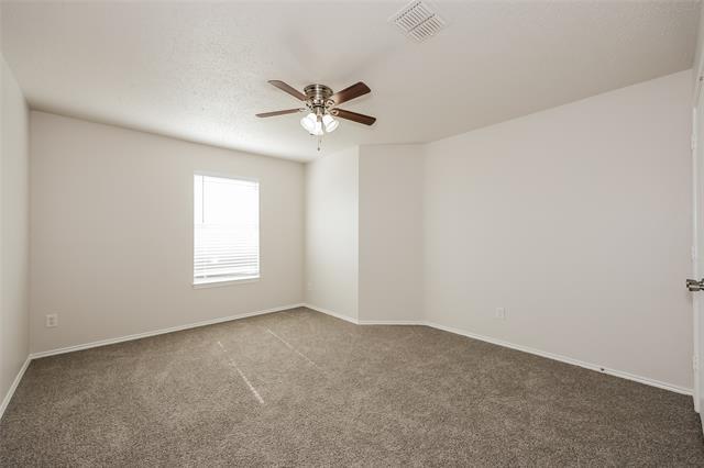 Building Photo - 664 Lowe Dr