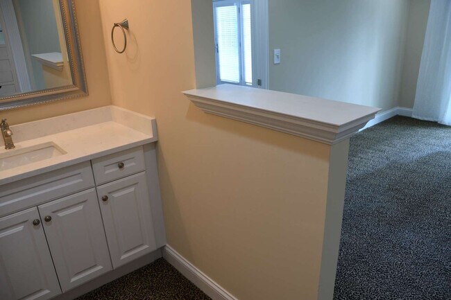Building Photo - 2138 Stirrup Ln