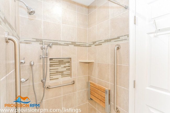 Building Photo - 861 Boatswain Way