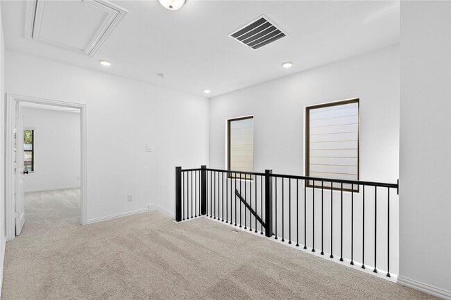 Building Photo - Brand-New 2025 Home in Gated Community Near Downtown Dallas