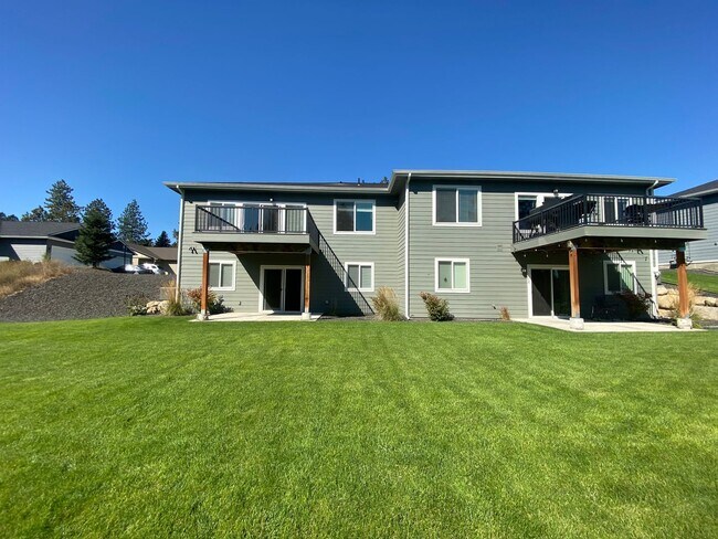 Building Photo - 4310-4312 N Centennial Ln