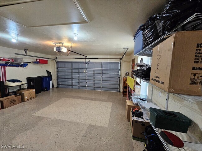 Building Photo - 20954 Country Barn Dr