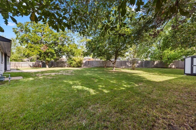 Building Photo - 12307 Nova Ct