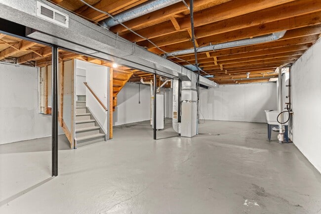 Building Photo - 3700 Heritage Pkwy