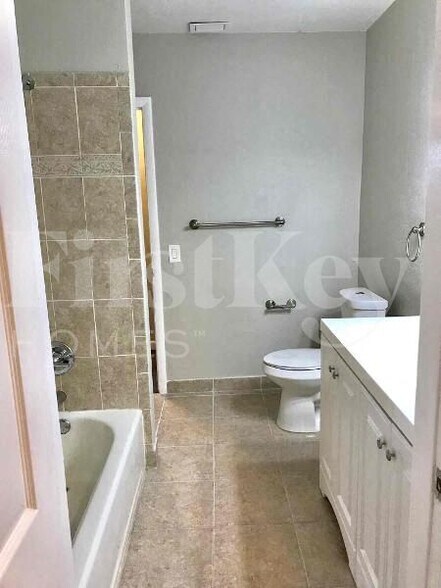 Building Photo - 6451 SW 2nd St