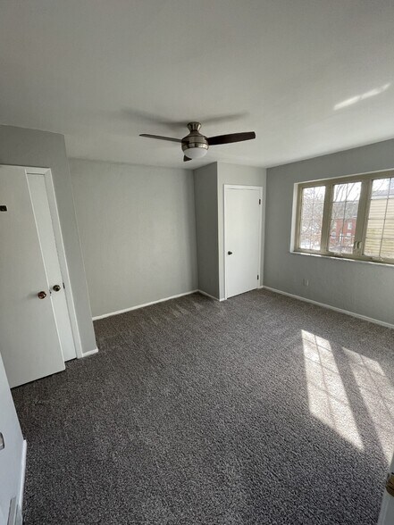 Building Photo - 301 Bigham St