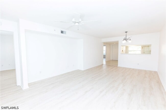 Building Photo - 2456 Millcreek Ln