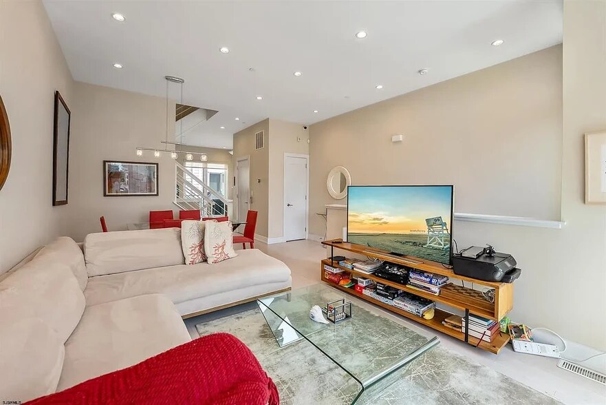 Building Photo - 117 S Little Rock Ave