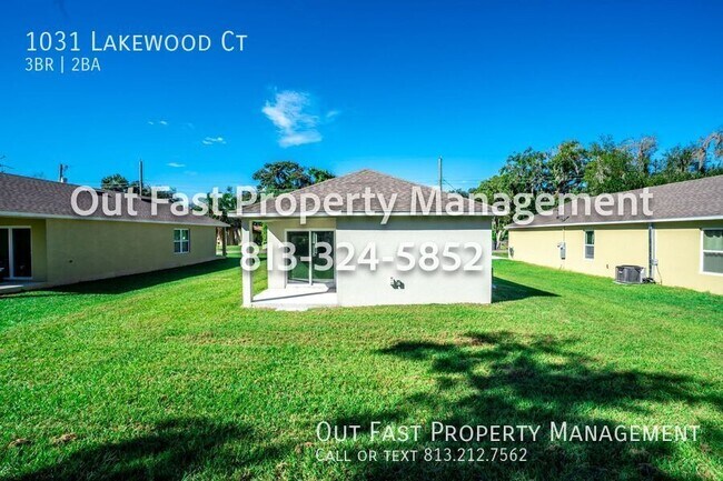 Building Photo - 1031 Lakewood Ct