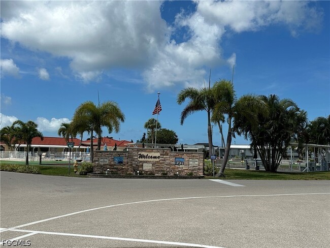 Building Photo - 7150 Cobiac Dr