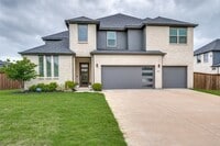 Building Photo - 9767 Maple Hill Ln