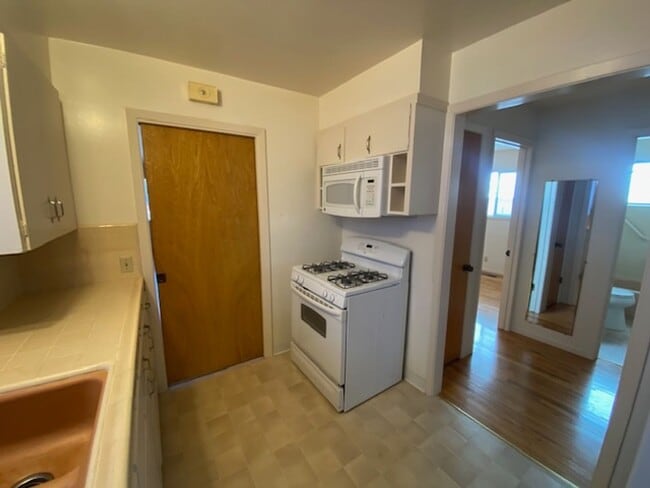 Building Photo - 151 Monterey Ave