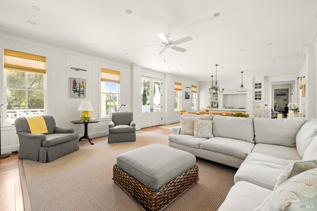 Building Photo - 989 Rutherford Rd