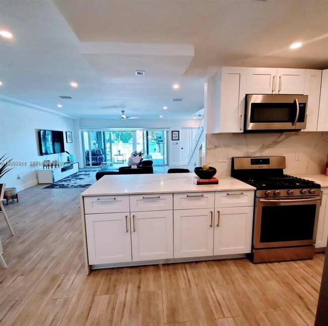 Building Photo - 7406 Gary Ave