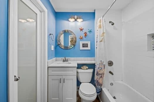 Building Photo - 1602 NE 1st Ave.