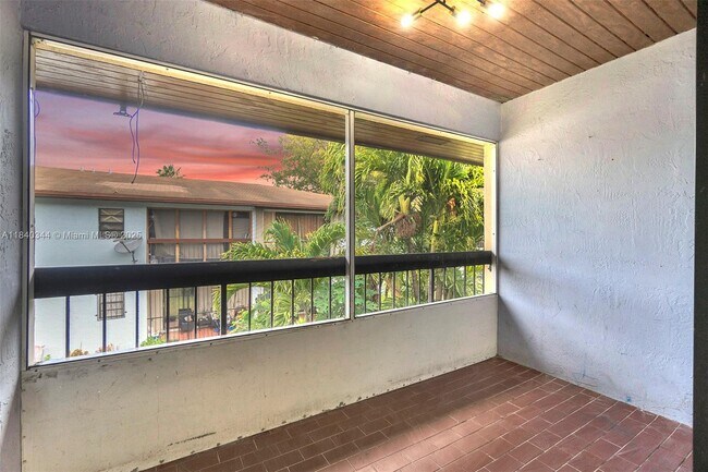 Building Photo - 6215 W 24th Ave