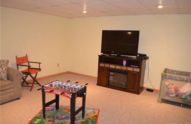 Building Photo - 2703 Mill Pond Dr