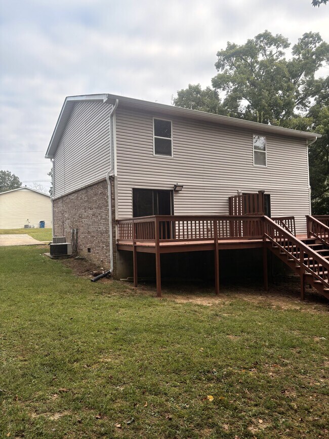 Building Photo - 37 Agappa Ln