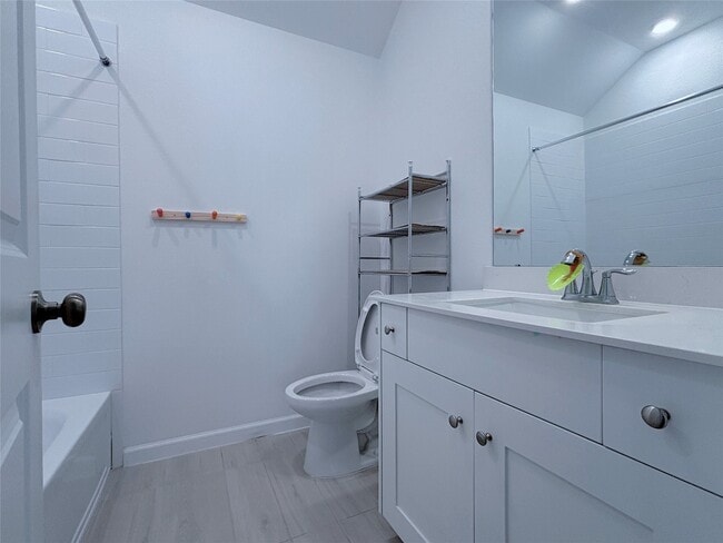 Building Photo - 30363 Tall Fescue Dr