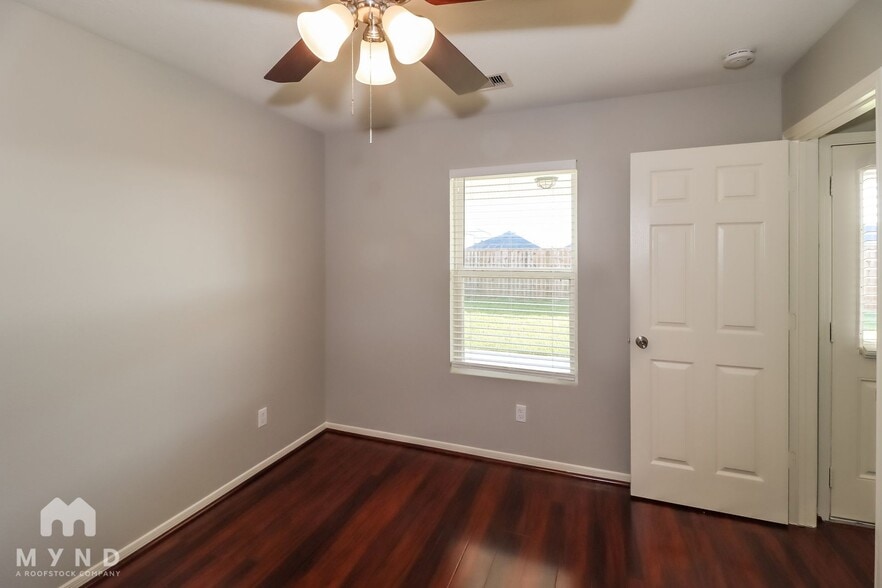 Building Photo - 8110 Rosemary Drive