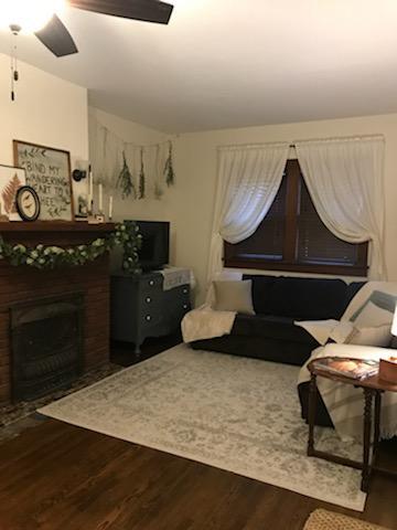 Building Photo - 935 E Ft Wayne St