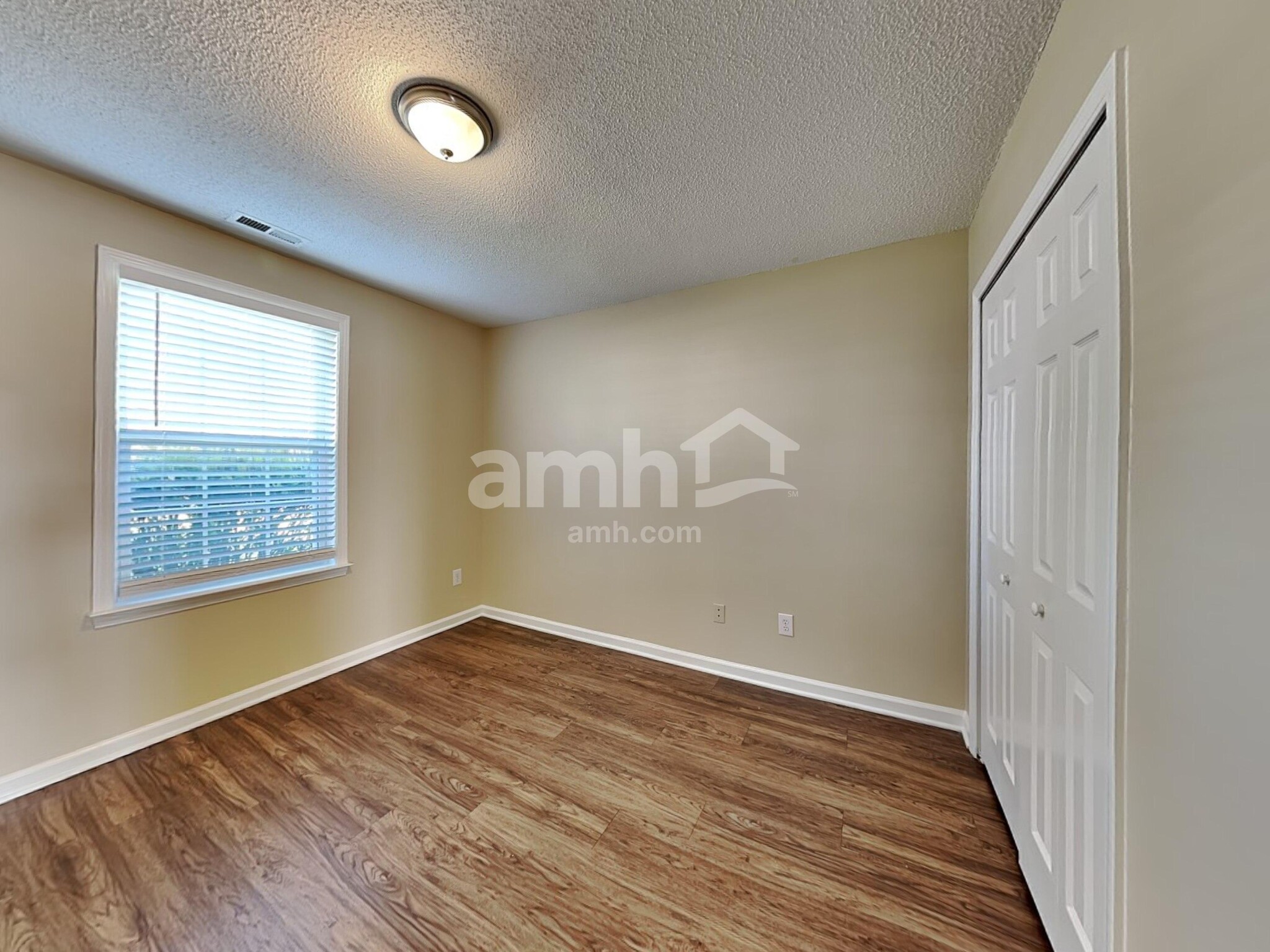 Building Photo - 505 Bellmeade Bay Dr