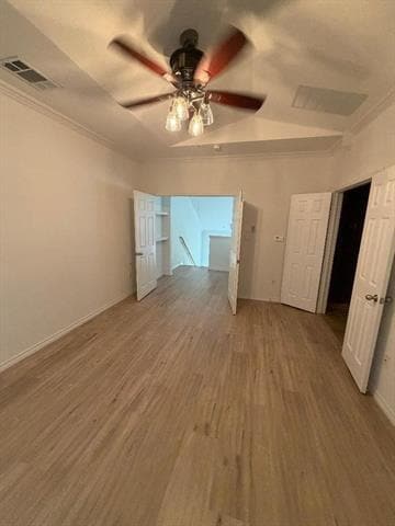 Building Photo - 2014 Azure Pointe