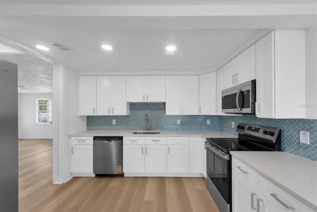 Building Photo - 358 Boca Ciega Dr