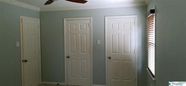 Building Photo - Gorgeous Updated 2BR 3BA Town house