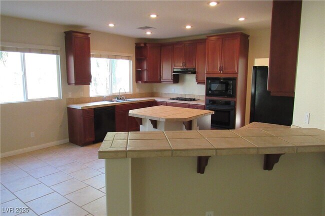 Building Photo - 7816 Brookfield Cove Ave