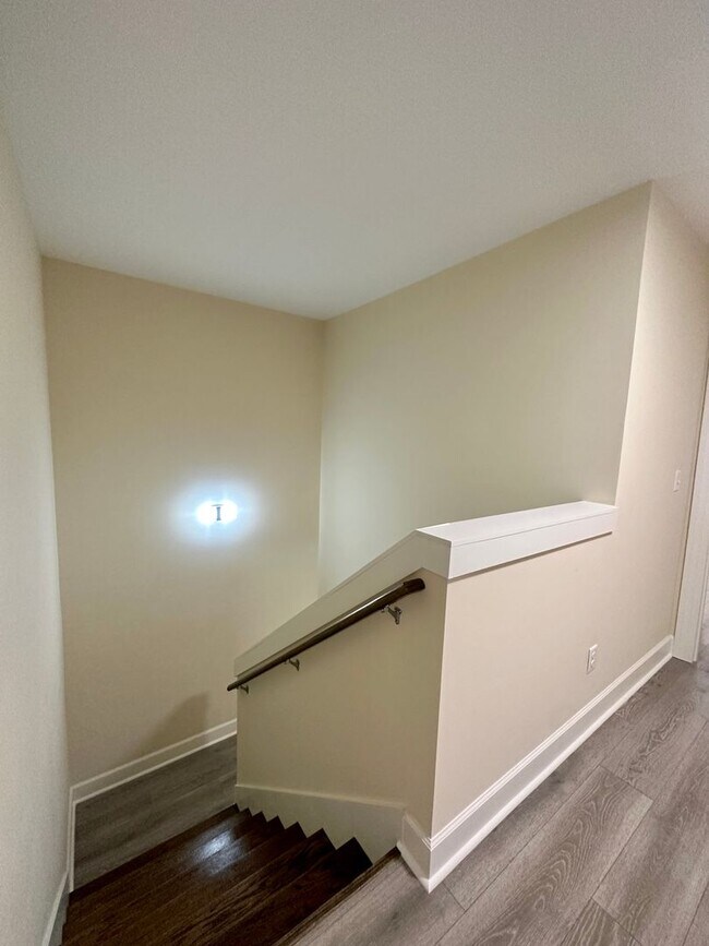 Building Photo - Brand New! Pre-leasing 26-27 Students