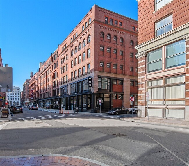 Building Photo - 107 South St