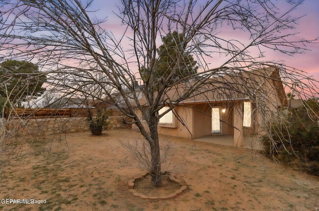 Building Photo - 12130 Rd House Dr