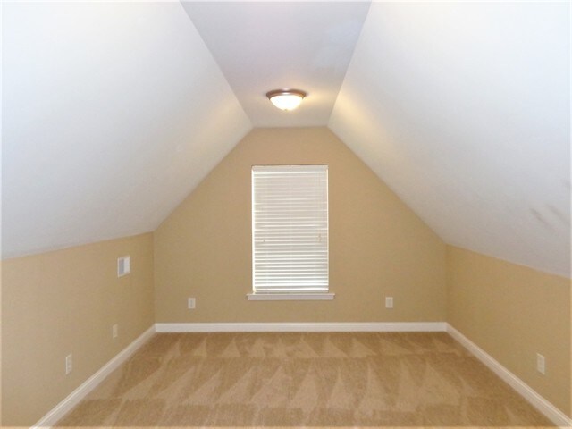 Building Photo - 1017 Stonehollow Way