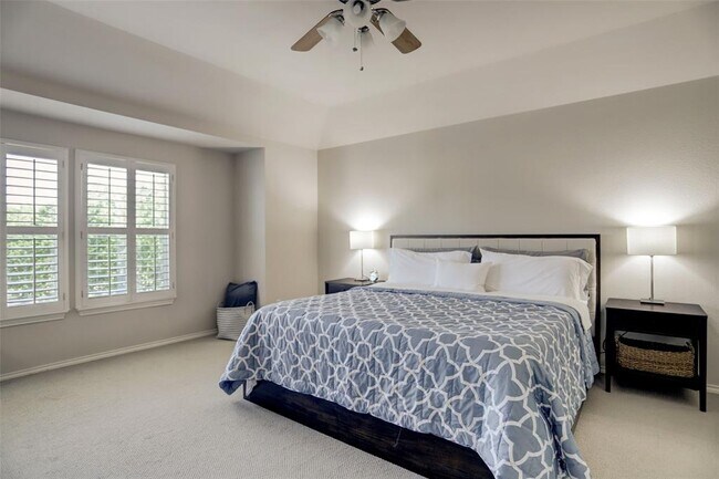 Building Photo - 3002 Terrace Hills Ln