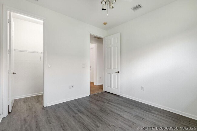 Building Photo - 116 Bella Vista Way